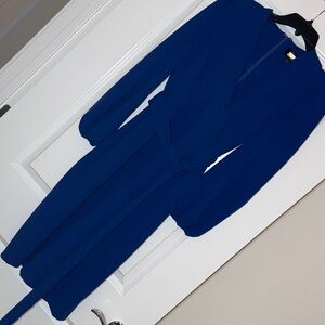 Long sleeve blue dress